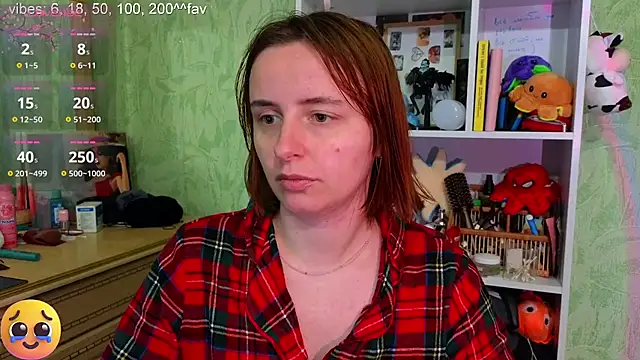 Snapshot of DanaMartina chatting on 16, 11, 2025 DanaMartina online show from 16, 11, 2025