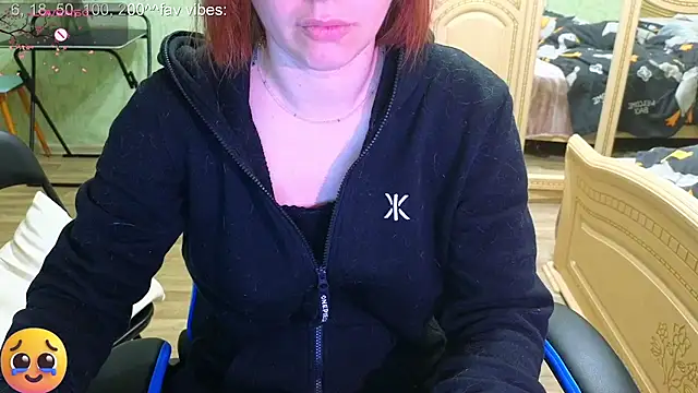 Snapshot of DanaMartina chatting on 20, 11, 2025 DanaMartina online show from 20, 11, 2025