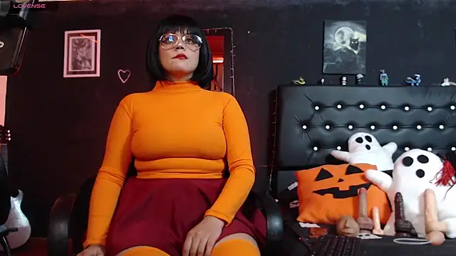 aprildoll online show from 9, 10, 2025