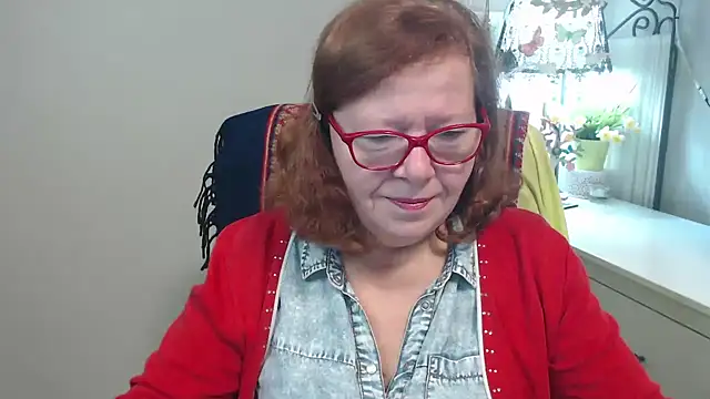 Snapshot of Adelewildx chatting on 9, 10, 2025 Adelewildx online show from 9, 10, 2025