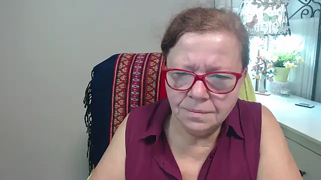 Snapshot of Adelewildx chatting on 13, 10, 2025 Adelewildx online show from 13, 10, 2025