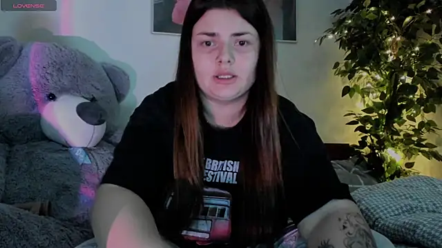 Eva Shameless online show from 8, 12, 2024