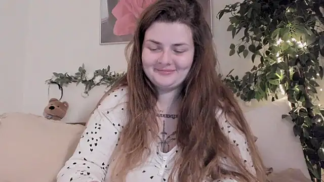 Eva Shameless online show from 10, 11, 2025