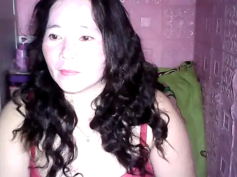 hotpusie 4u online show from 10, 2, 2026