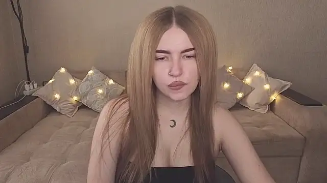 ViolettaLopez online show from 19, 10, 2025