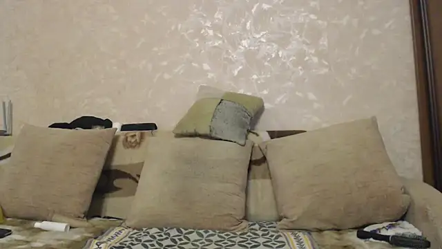 Snapshot of Amy_August chatting on 8, 11, 2025 Amy August online show from 8, 11, 2025