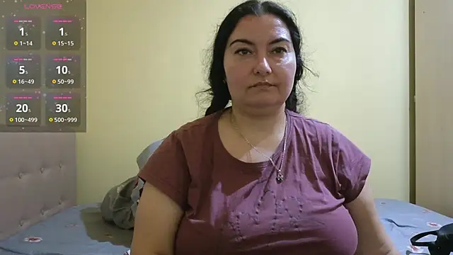 BBW MILF 4U online show from 5, 2, 2025