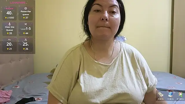 BBW MILF 4U online show from 10, 2, 2025