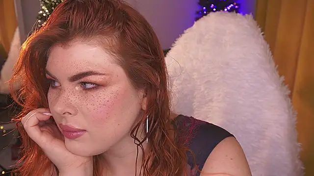 Ffoxyflame online show from 9, 12, 2024