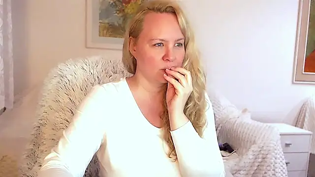 Sarah4you online show from 1, 1, 2025