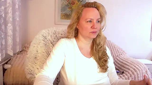 Sarah4you online show from 6, 1, 2025