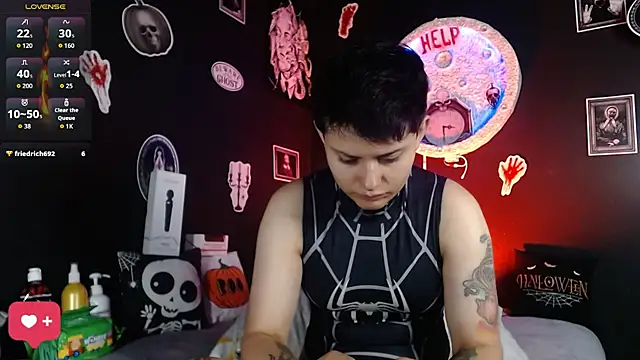 Snapshot of girl_intense444 chatting on 17, 10, 2025 girl intense444 online show from 17, 10, 2025