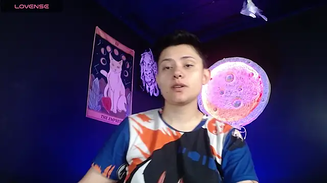 Snapshot of girl_intense444 chatting on 11, 11, 2025 girl intense444 online show from 11, 11, 2025