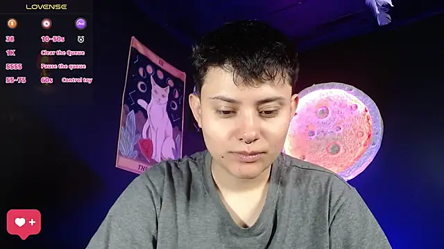 Snapshot of girl_intense444 chatting on 17, 11, 2025 girl intense444 online show from 17, 11, 2025