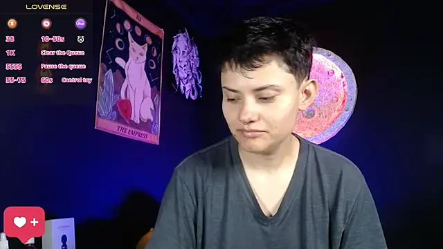 Snapshot of girl_intense444 chatting on 18, 11, 2025 girl intense444 online show from 18, 11, 2025