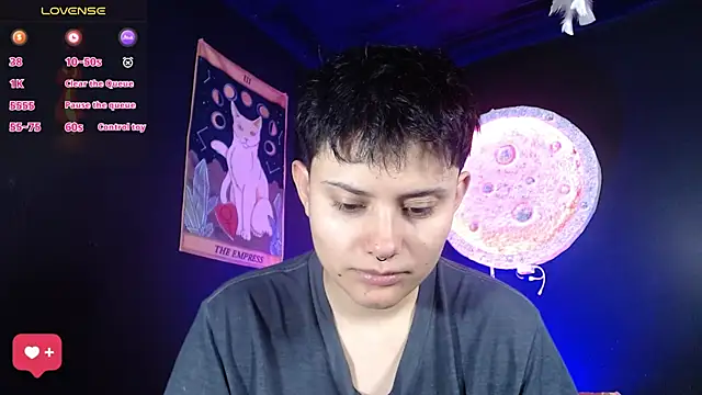 Snapshot of girl_intense444 chatting on 19, 11, 2025 girl intense444 online show from 19, 11, 2025