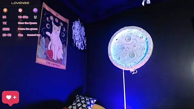 Snapshot of girl_intense444 chatting on 21, 11, 2025 girl intense444 online show from 21, 11, 2025