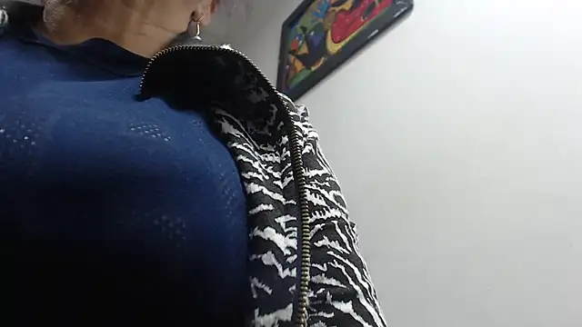 sexytitshot126 online show from 24, 11, 2025