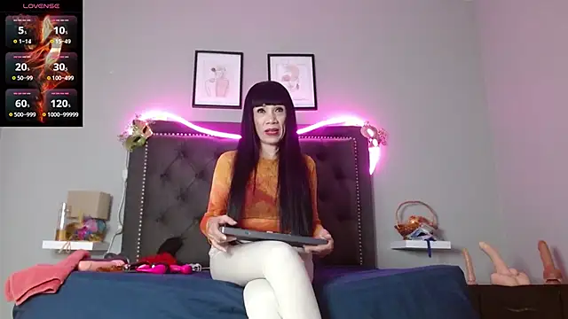 CharlotteLemke online show from 13, 11, 2025