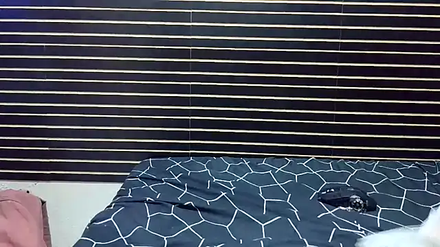 KrikaCat online show from 23, 2, 2026