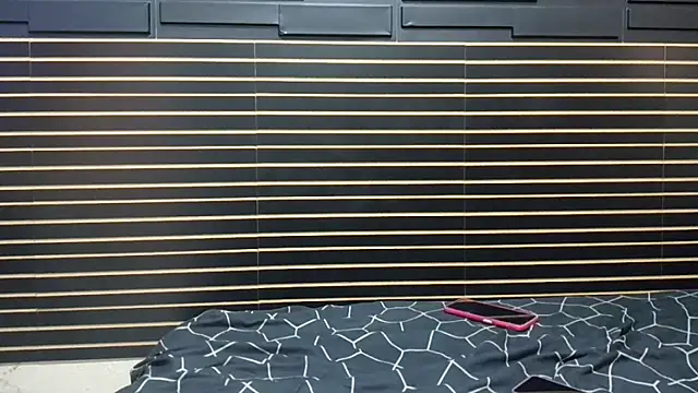 KrikaCat online show from 6, 4, 2026