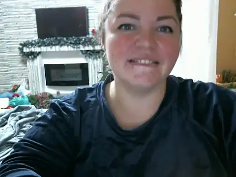 Snapshot of cute__cherry chatting on 12, 12, 2024 cute  cherry online show from 12, 12, 2024