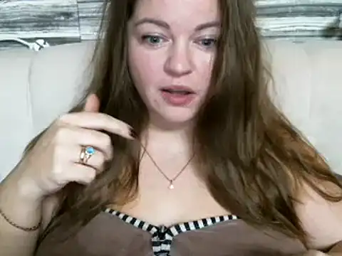 Snapshot of cute__cherry chatting on 2, 1, 2025 cute  cherry online show from 2, 1, 2025