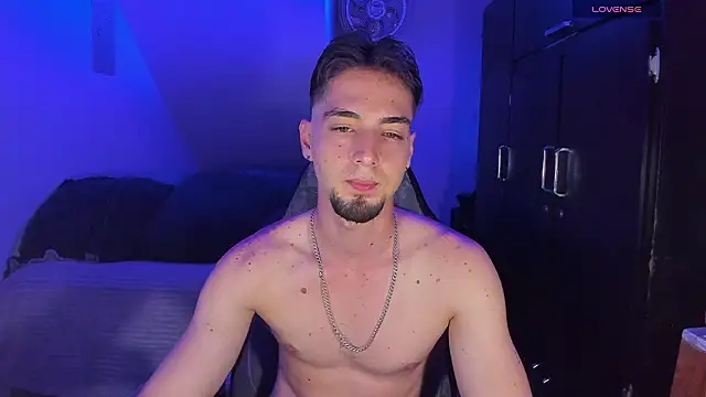 Alex smith00 online show from 5, 2, 2026