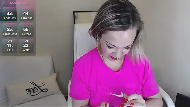 Tilly Eliot online show from 10, 1, 2025