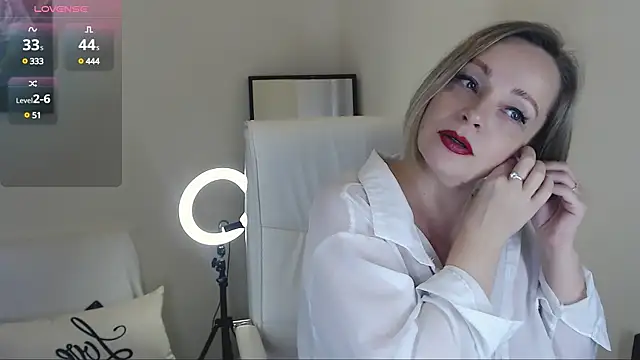 Tilly Eliot online show from 10, 3, 2025