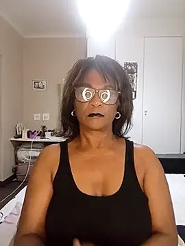 Snapshot of Hotgrannyx chatting on 17, 10, 2025 Hotgrannyx online show from 17, 10, 2025