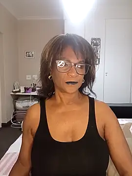 Snapshot of Hotgrannyx chatting on 21, 10, 2025 Hotgrannyx online show from 21, 10, 2025