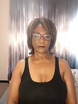 Snapshot of Hotgrannyx chatting on 12, 11, 2025 Hotgrannyx online show from 12, 11, 2025