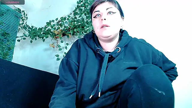 Psychobitch7 online show from 23, 11, 2025