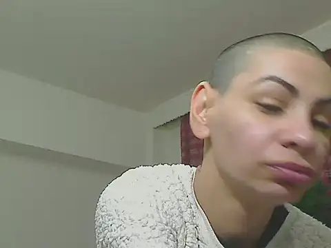 hotSANDRA STARR online show from 21, 12, 2025