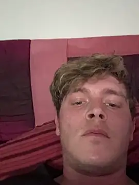 Snapshot of Andrewhootxx chatting on 22, 3, 2025 Andrewhootxx online show from 22, 3, 2025