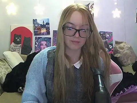 Snapshot of SecretSophia chatting on 26, 10, 2025 SecretSophia online show from 26, 10, 2025