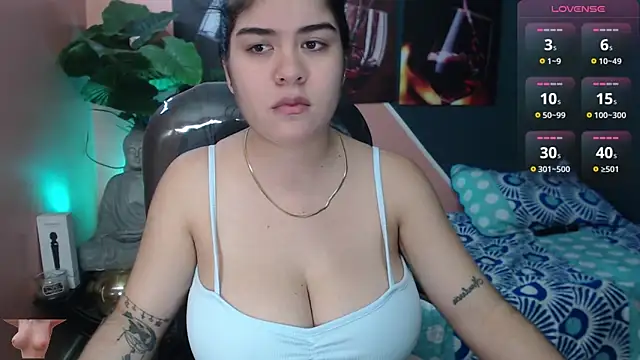 pearl weet online show from 9, 2, 2025