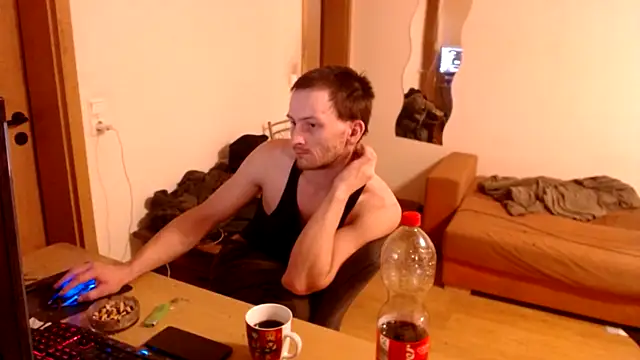 sexymann92 online show from 4, 2, 2026