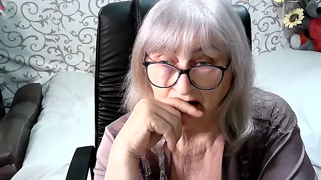 LolkaAlyss online show from 16, 2, 2025