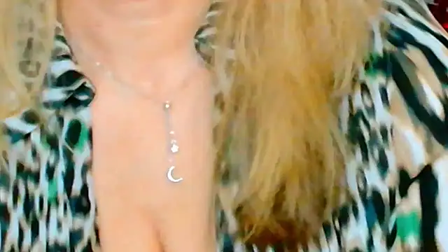 Tyana40 online show from 28, 2, 2025