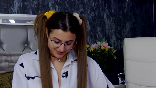 NicolePlay online show from 11, 12, 2024