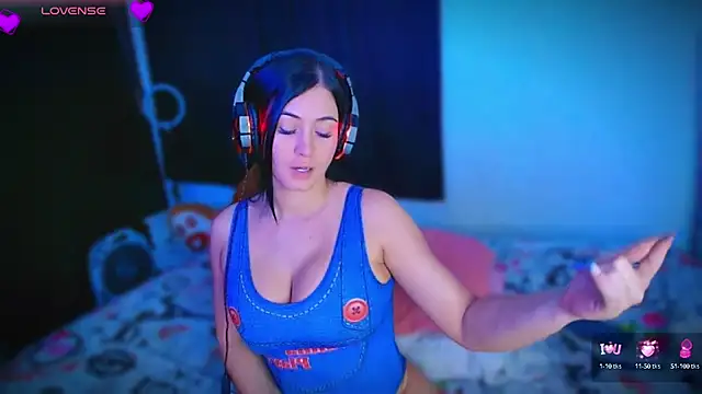 Mishukitty online show from 9, 10, 2025