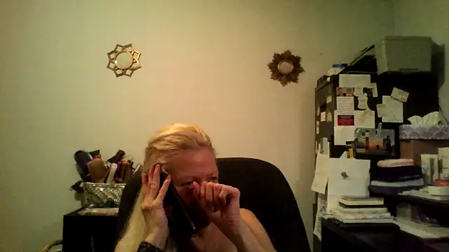 XTRAHORNYONE online show from 11, 10, 2025