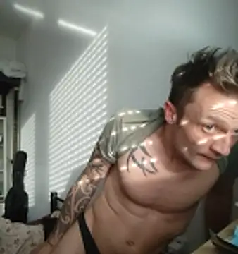 Snapshot of GermanBigDream chatting on 17, 1, 2026 GermanBigDream online show from 17, 1, 2026