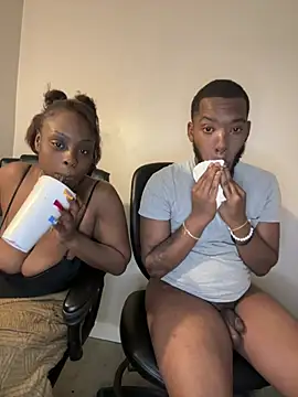 Snapshot of DancingLemonade chatting on 6, 4, 2026 DancingLemonade online show from 6, 4, 2026