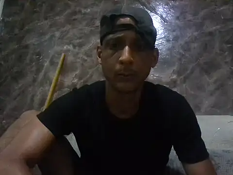 Snapshot of domigoodguy chatting on 7, 11, 2025 domigoodguy online show from 7, 11, 2025