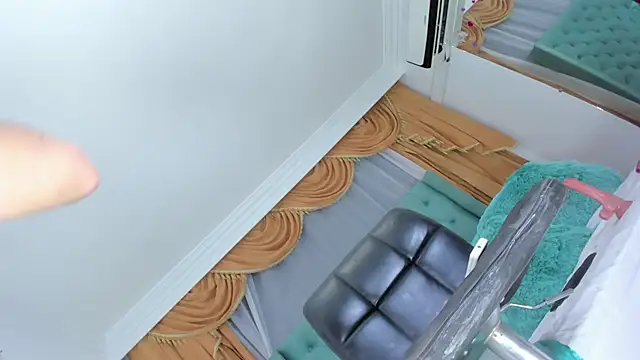 Snapshot of Tamara_18 chatting on 21, 12, 2024 Tamara 18 online show from 21, 12, 2024