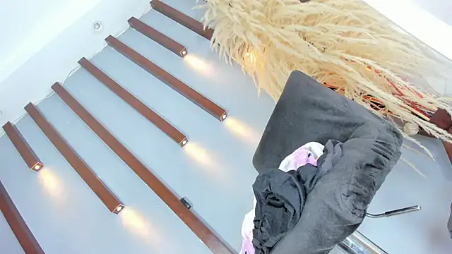 Snapshot of Tamara_18 chatting on 11, 10, 2025 Tamara 18 online show from 11, 10, 2025