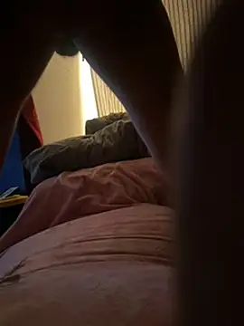 Snapshot of Exclusivenutxxx chatting on 12, 3, 2025 Exclusivenutxxx online show from 12, 3, 2025